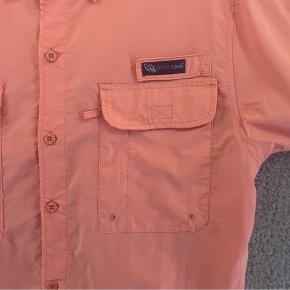 Spicy Tuna Shirt Mens Medium Vented Cape Back Short Sleeve Button Down Fishing - Picture 4 of 12
